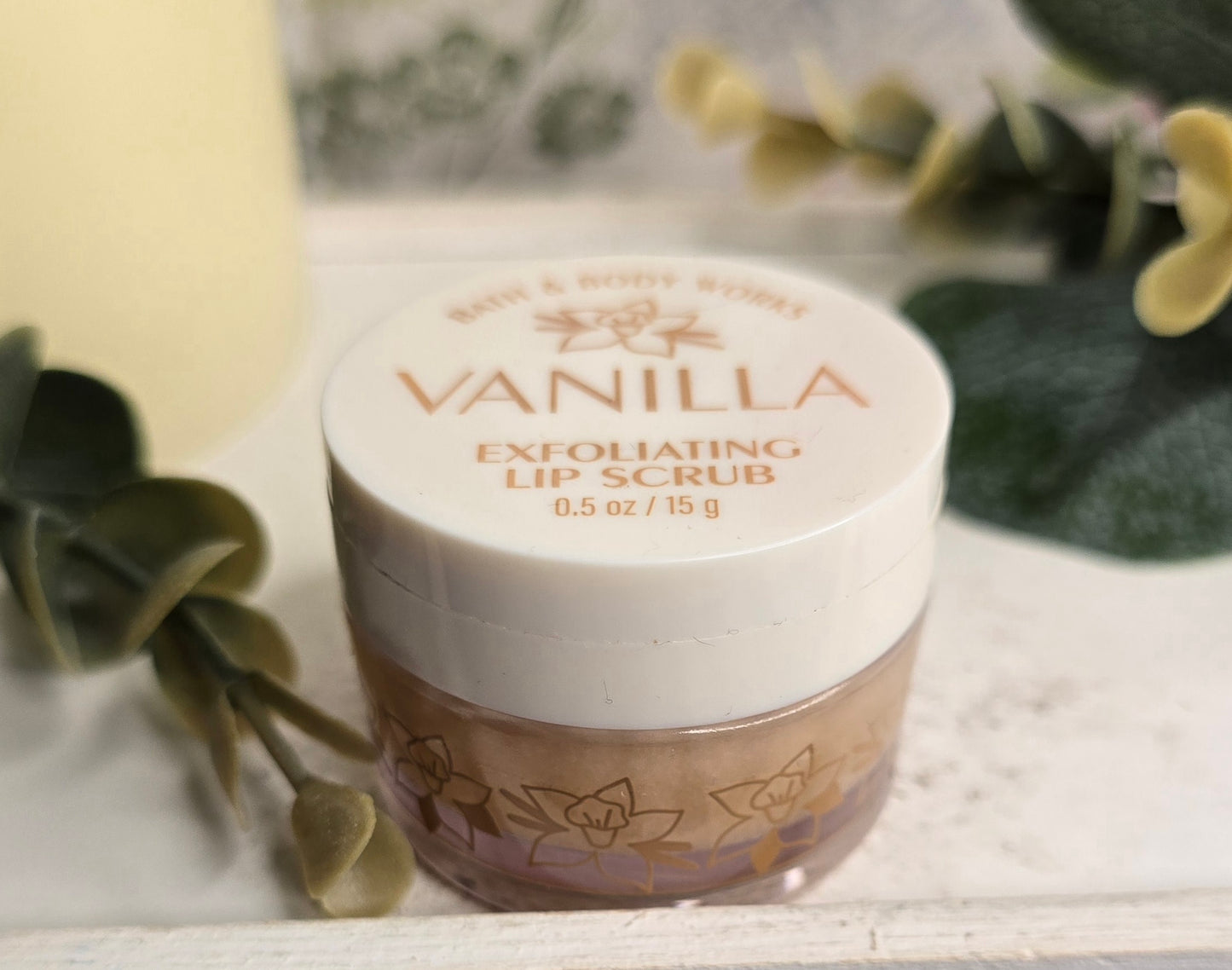 New Bath and Body Works Lip Care Vanilla Exfoliating Lip Scrub