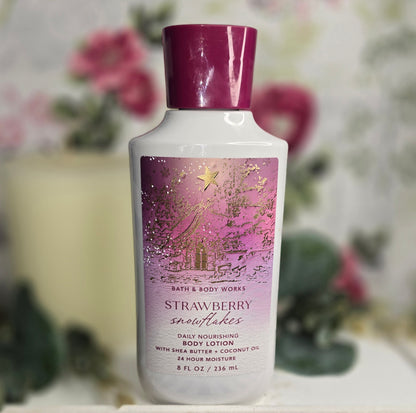 New Bath and Body Works Strawberry Snowflakes Moisturizing Daily Body Lotion 
