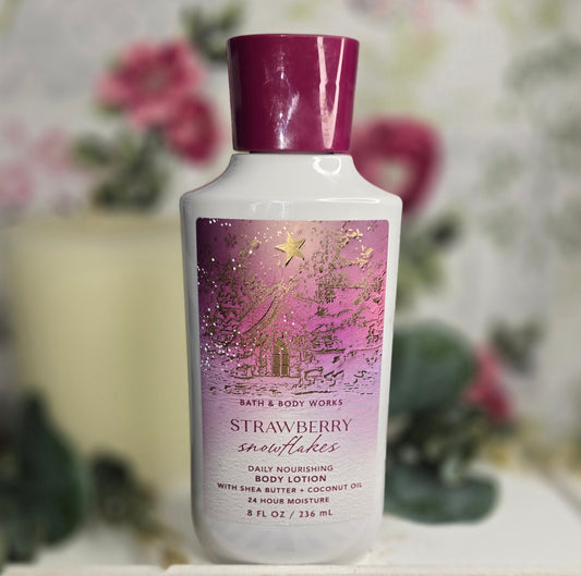 New Bath and Body Works Strawberry Snowflakes Moisturizing Daily Body Lotion 