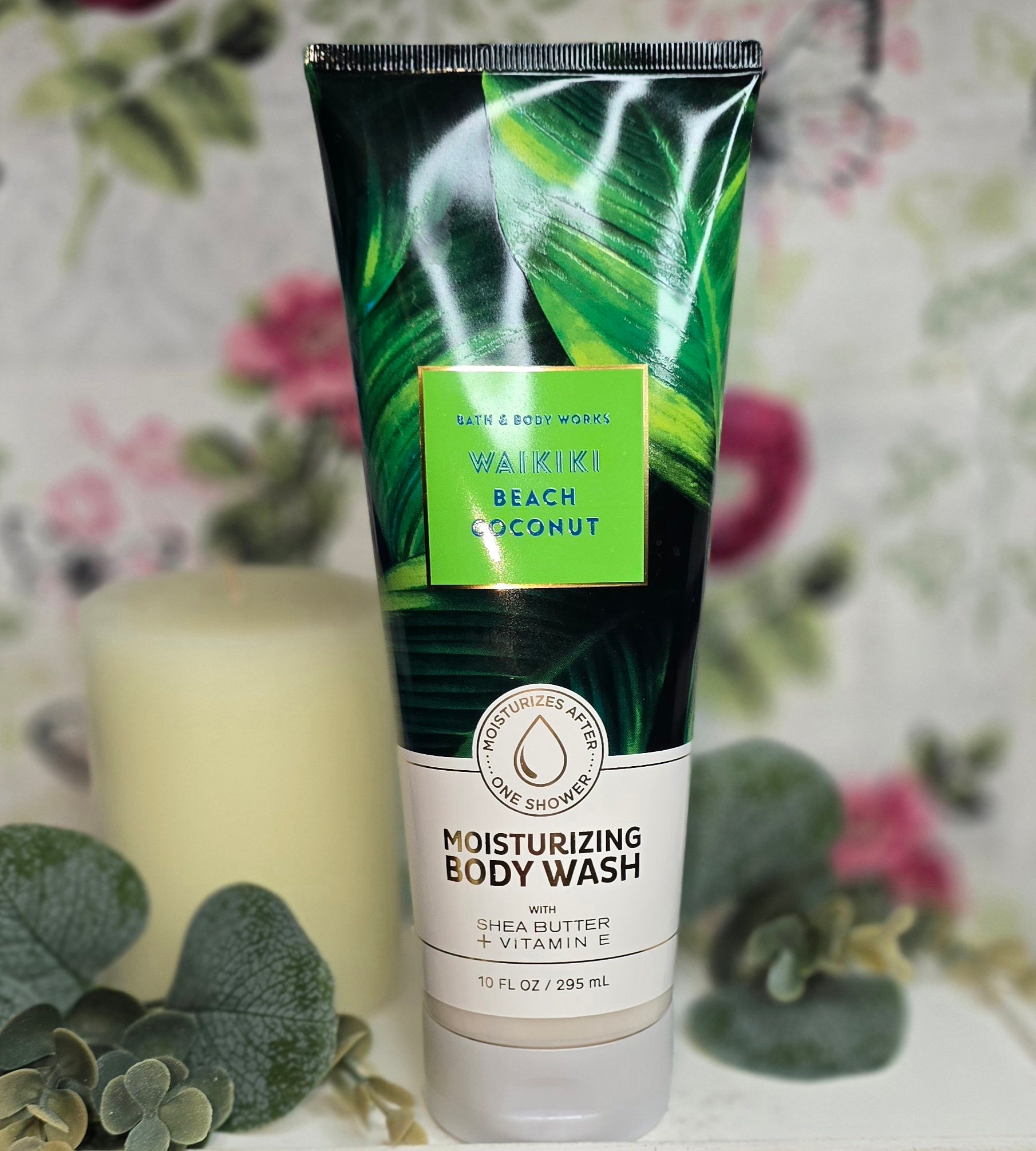 New Bath and Body Works Waikiki Beach Coconut Moisturizing Body Wash 10 fl