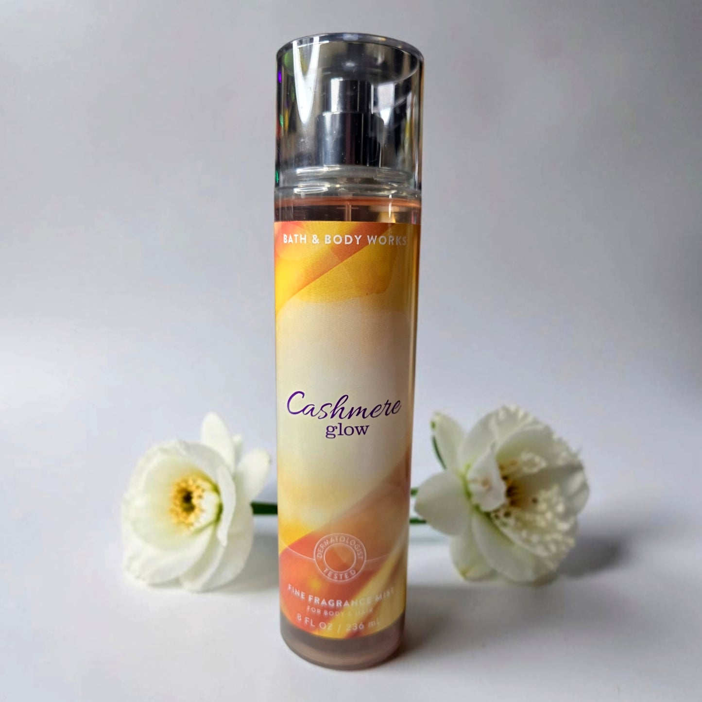 New Bath and Body Works Cashmere Glow Fine Fragrance Body Mist Body Spray 8 oz