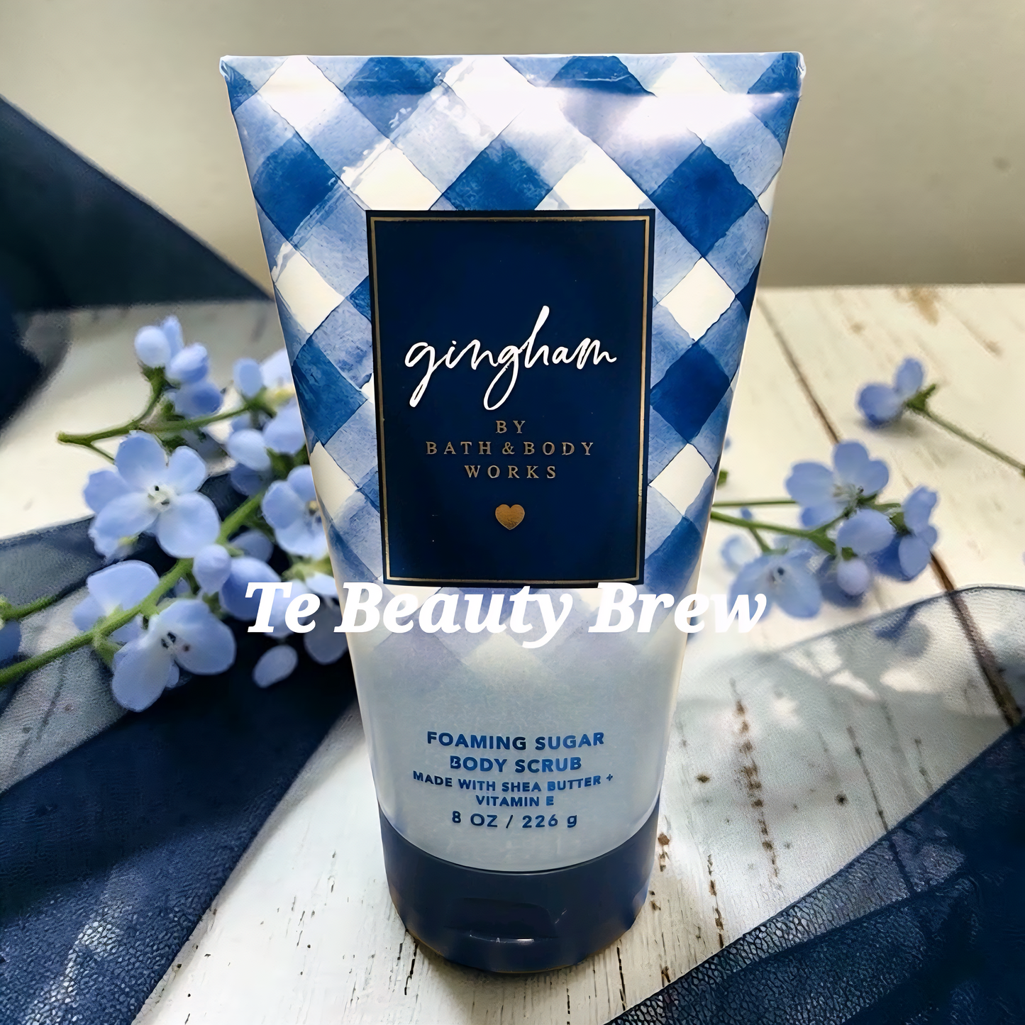 New Gingham Foaming Body Scrub by Bath and Body Works 8 oz