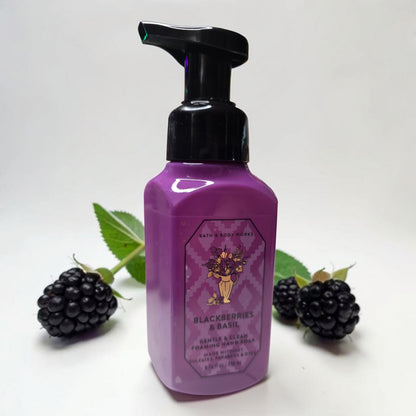 New Bath and Body Works Blackberries & Basil Gentle and Clean Foaming Hand Soap